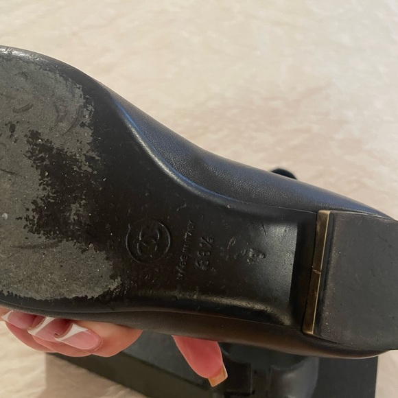 Chanel Flats - Picture 3 of 7